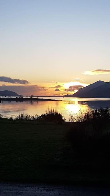 Fort William Loft On Shore Front With Amazing Views Caol Exterior photo